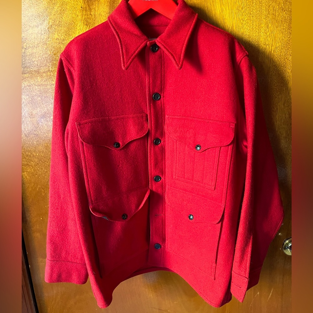 Vintage 70s Filson Red Wool Women's Mackinaw Cruiser
Button Up USA Made